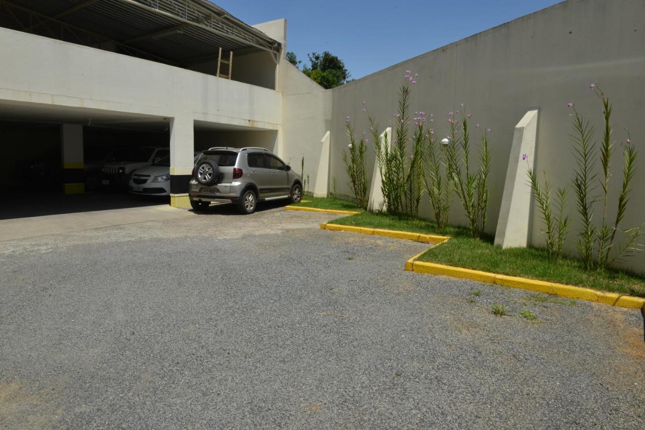 Hotel Poeta Flat Itajuba  Bagian luar foto
